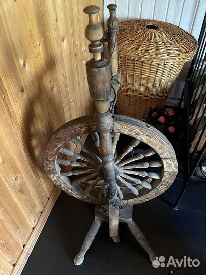 Прялка деревянная старинная