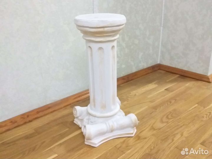 Подставка для цветов гипсовая