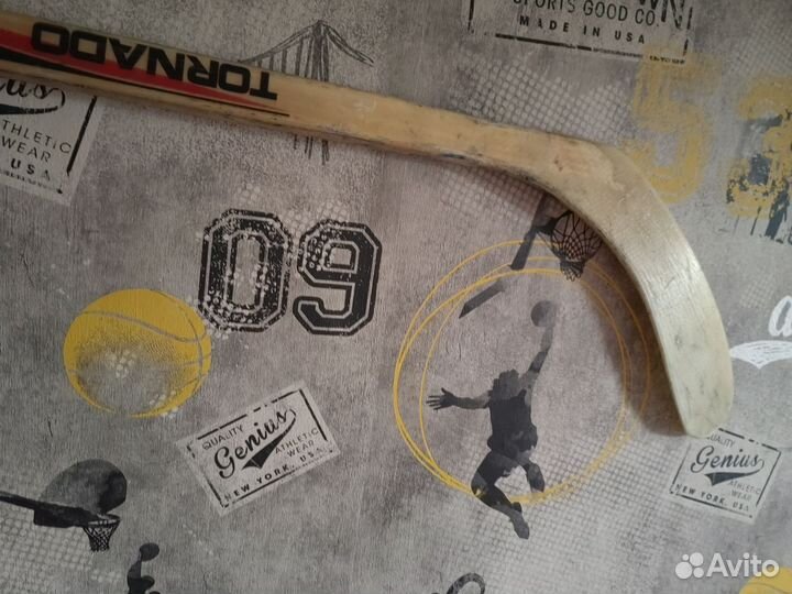 Клюшка хоккейная