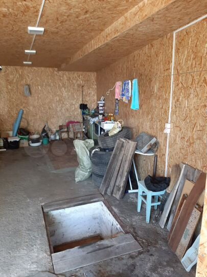 Гараж, > 30 м²