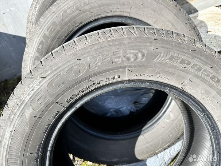 Bridgestone Ecopia EP850 215/65 R16