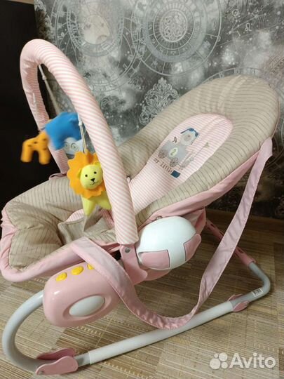 Шезлонг детский