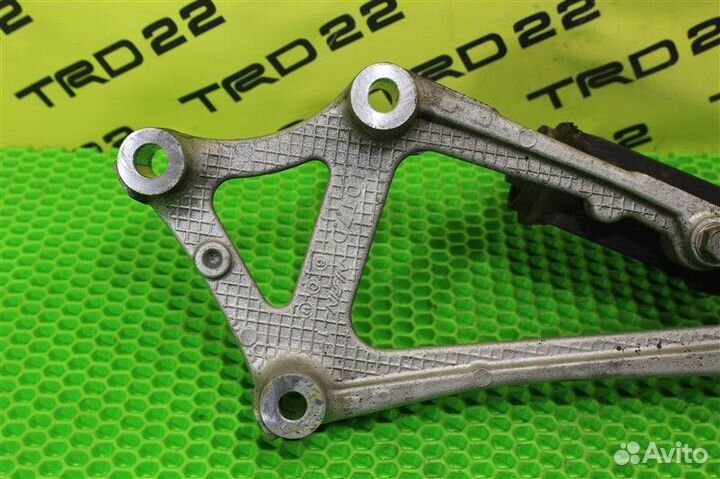 Крепление редуктора переднее Honda Vezel RU4 LEB