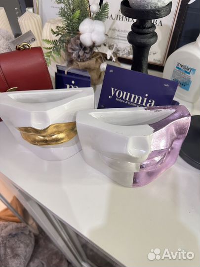 Гипсовый органайзер-кашпо Губы