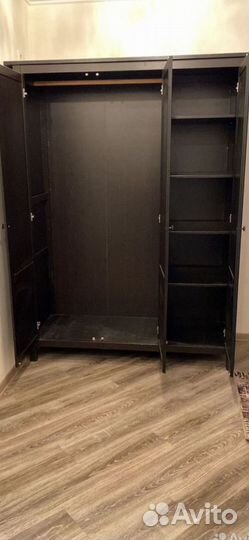 Шкаф hemnes IKEA 3 дверный