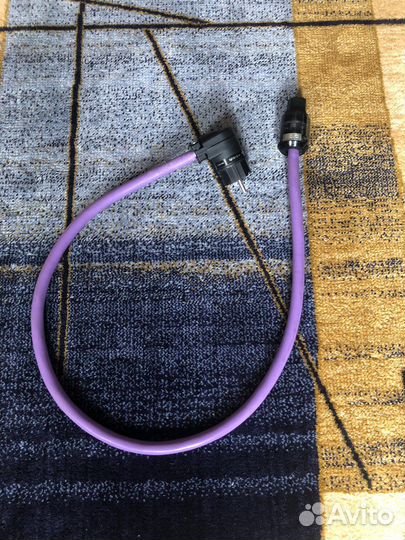 Acoustic Revive18000,Furutech FI-E12(R),Oyaide 004