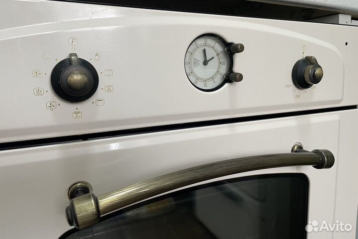 Духовой шкаф