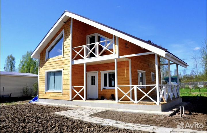 Бригада строителей