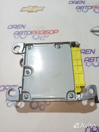 Блок управления SRS Toyota Camry 55 2.5 2017