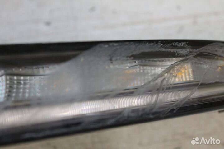 Указатель поворота левый Porsche Macan 95B941181A