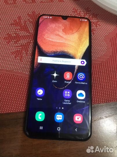 Samsung galaxy a50 64gb