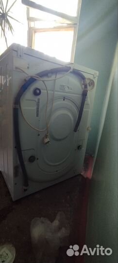 Стиральная машина Hotpoint ariston