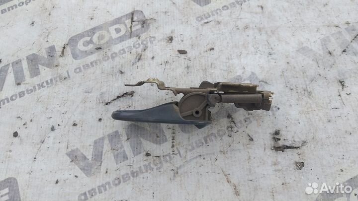 Ручка задней правой двери Kia Shuma 1