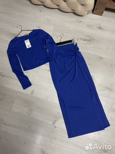 Костюм женский
