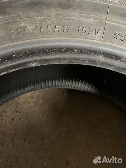 Yokohama Geolandar G98A 225/65 R17