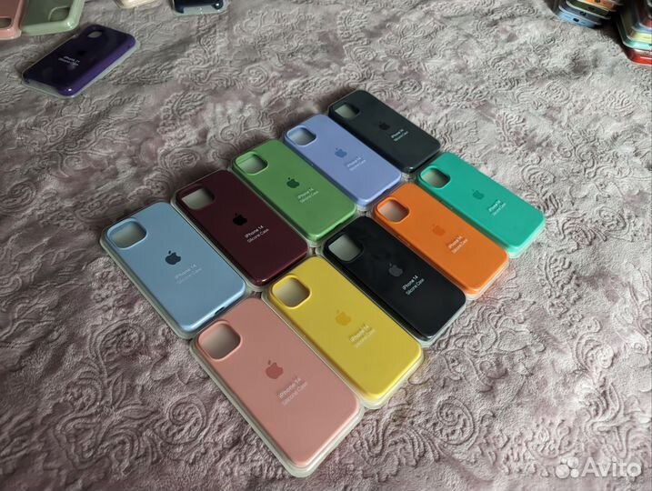 Чехлы на iPhone