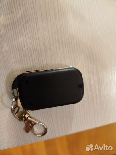 Записоваемый брелок для ворот и шлагбаума, гаражей