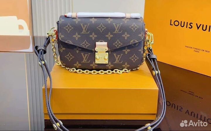 Сумка Louis Vuitton