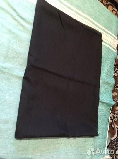 Ткань черная с орнаментом, слегка просвечивается