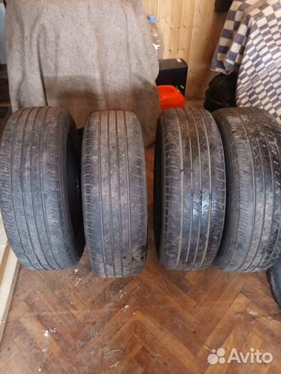 Dunlop Grandtrek ST30 225/65 R17 102