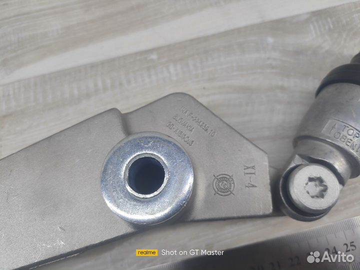 Натяжитель приводного ремня Lifan X60 Ina