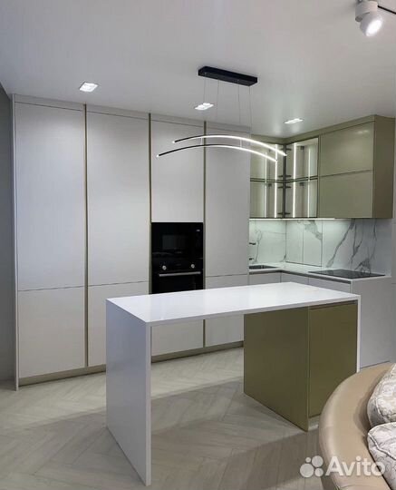 Кухня на заказ с островом