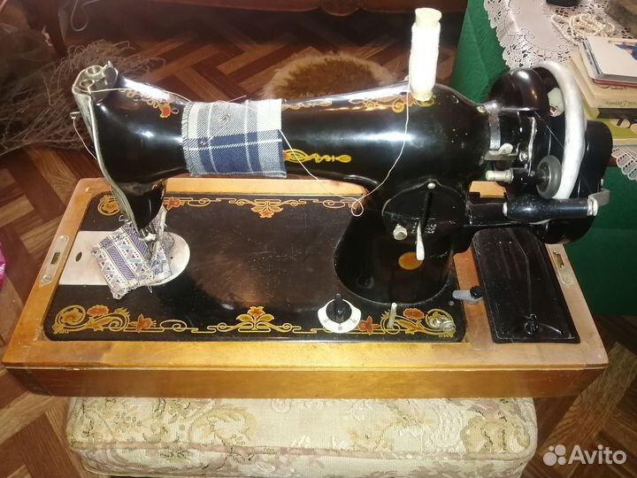 Швейная машинка ручная Подольск 2М