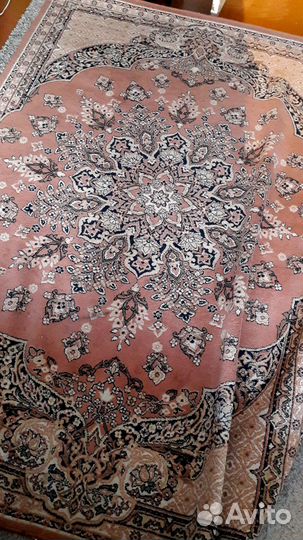 Ковер бу шерстяной