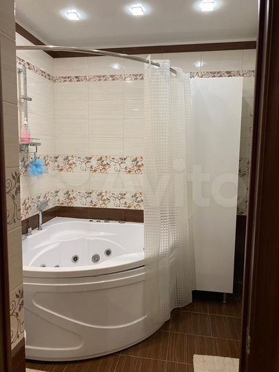 3-к. квартира, 90 м², 6/9 эт.