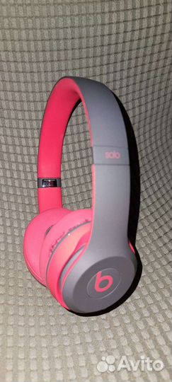 Беспроводные наушники beats