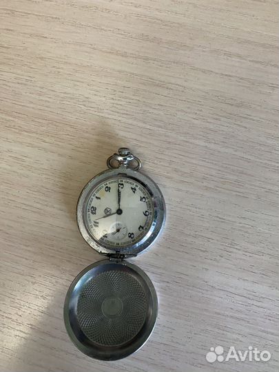 Часы карманные