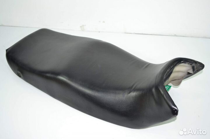 Сиденье Kawasaki ZZR400-1