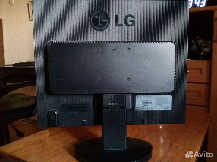 Монитор LG flatron m197wa