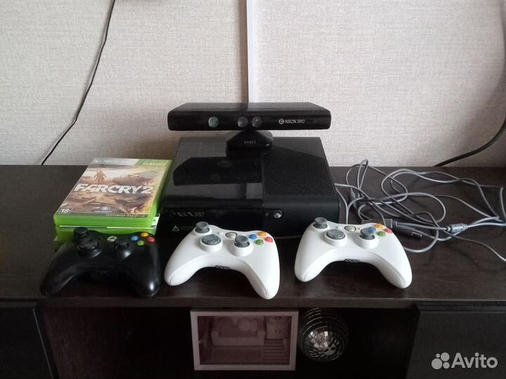 Xbox 360 E