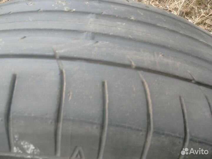 Dunlop SP Sport Maxx GT 235/65 R17 39ZR