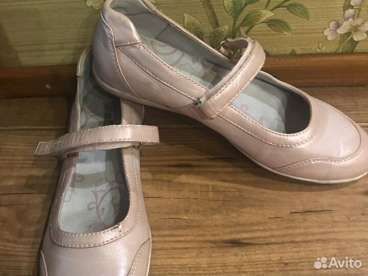 Обувь для девочки 36-37 размер