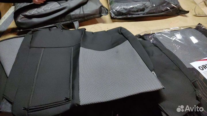 Чехлы Мицубиси Ланцер 9 чёрный жаккард