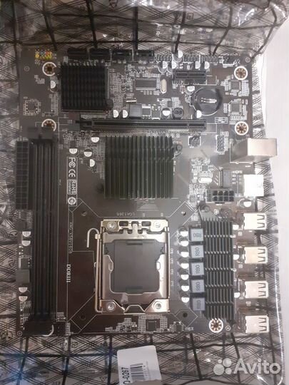 Мат плата X58 с нюансом