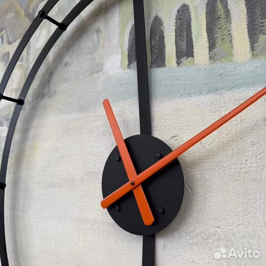 Часы настенные 80см 