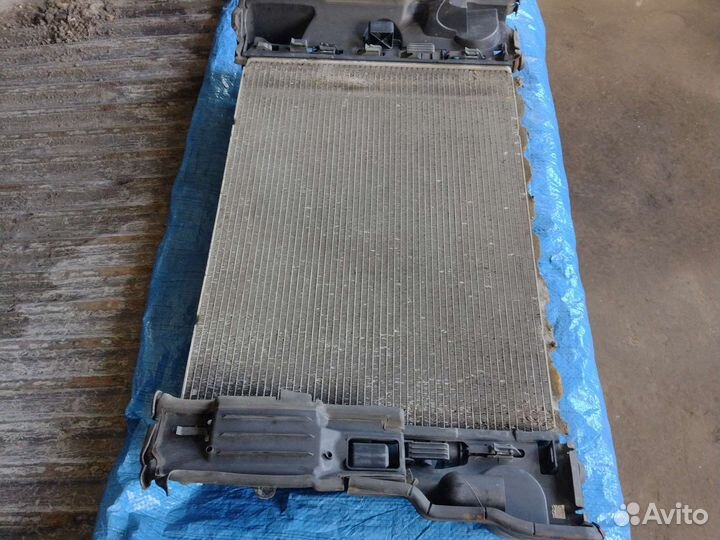 Радиатор volvo XC70