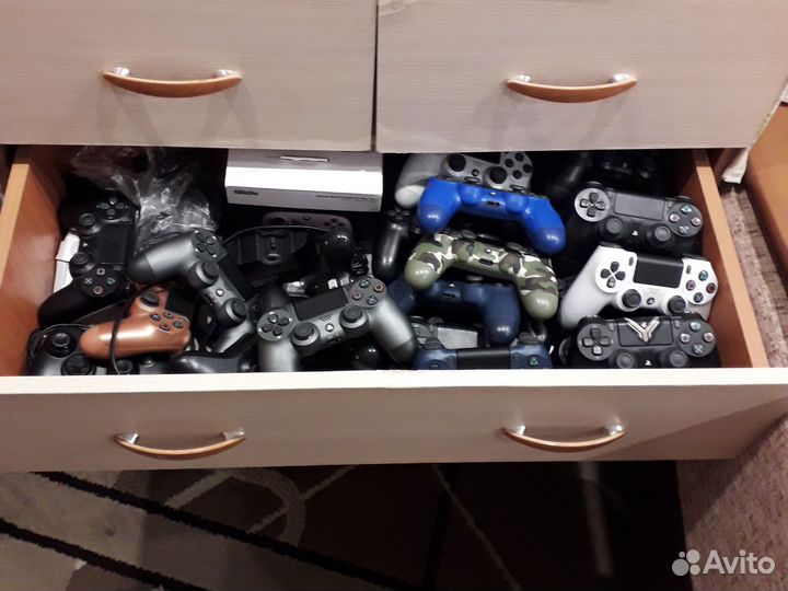 Игровые джойстики ps4