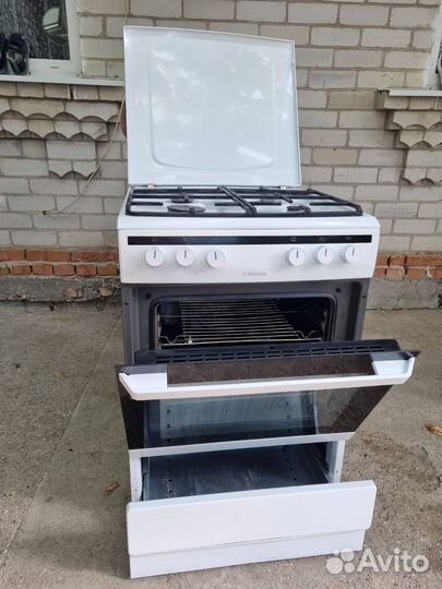 Газовая плита бу Hansa