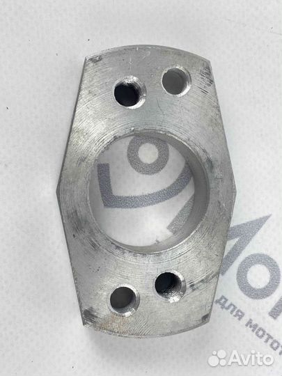 Переходник Буран к карбюратору К68 для 4х такт.дви