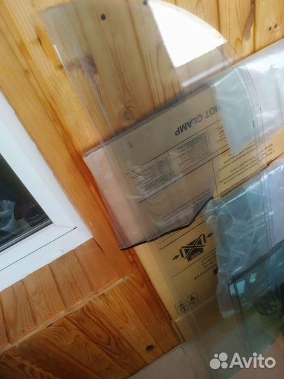 Стекло от мебели 139,5*35,3*0,3см