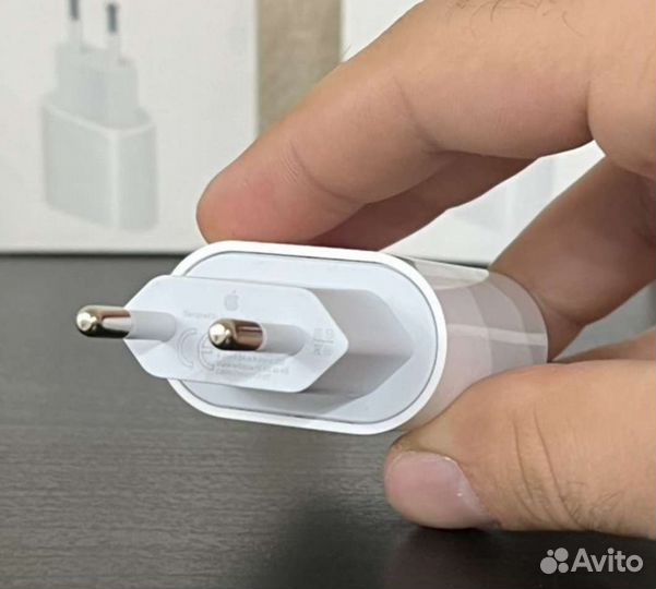 Блок питания Apple 20w type-c