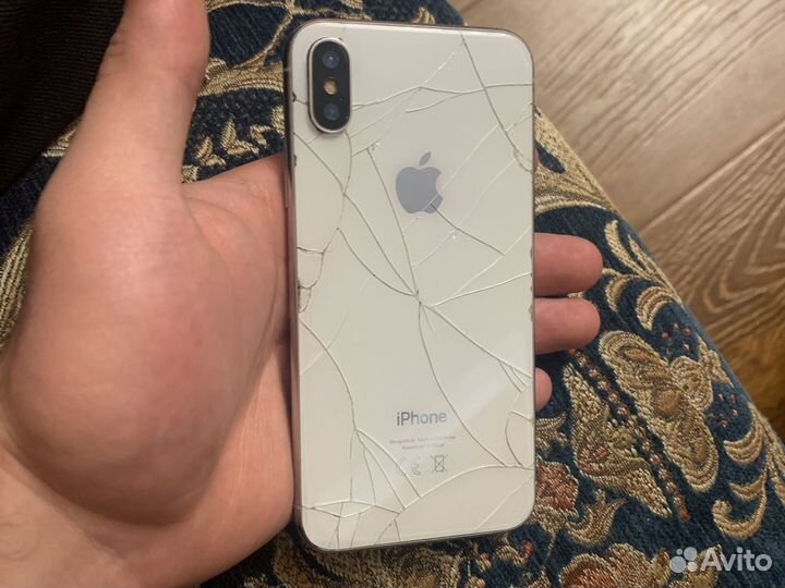 iPhone X, 64 ГБ