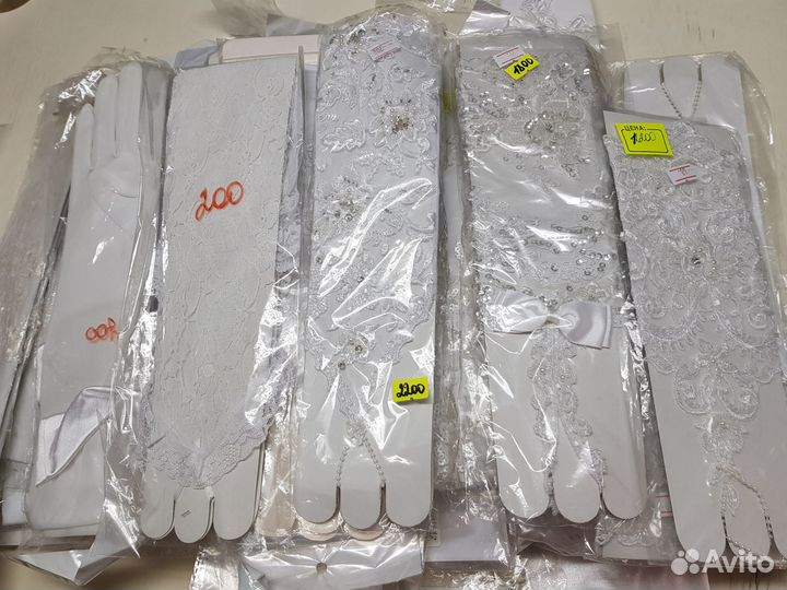 Перчатки свадебные