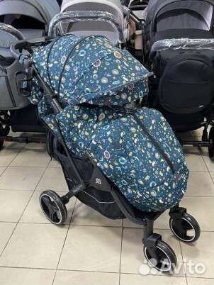 Коляска новая
