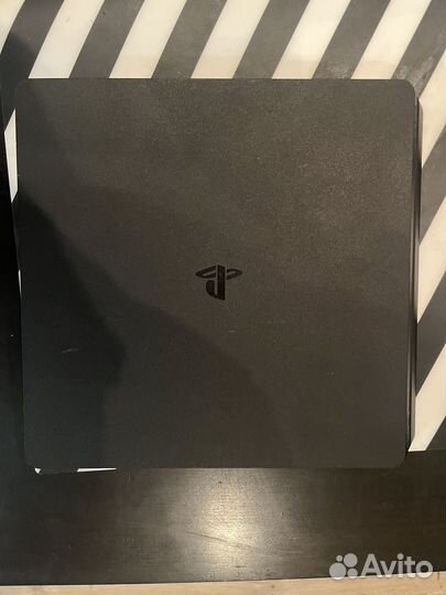 Sony PS4 slim 1tb