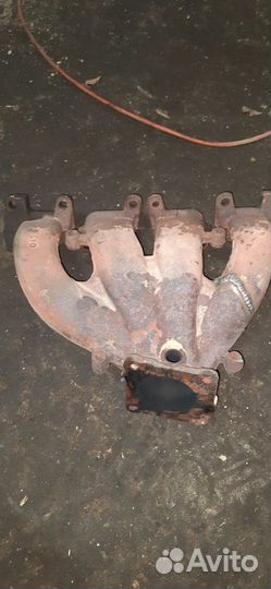 Выпускной коллектор Dodge Stratus 2,4